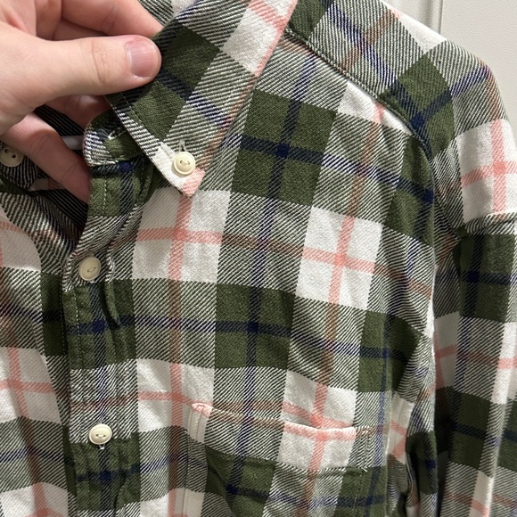 Vineyard Vines Checkered Men’s Flannel Shirt - Picture 4 of 8